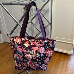 Vera Bradley tote